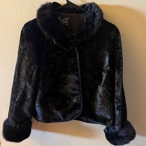Rare Vintage 60s "Winter" Black Coat Size L/ Velvet and Fur Collar Fancy Jacket